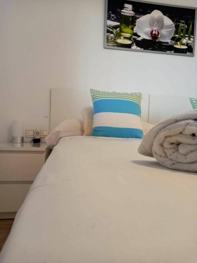 Atico Con Piscina Y Vistas Al Mar Habitat Litoral Apartment Malaga Exterior photo