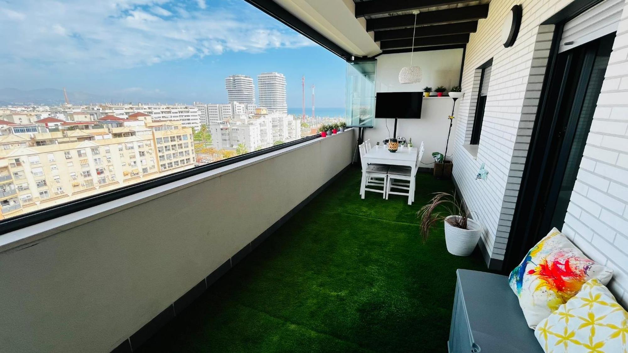 Atico Con Piscina Y Vistas Al Mar Habitat Litoral Apartment Malaga Exterior photo